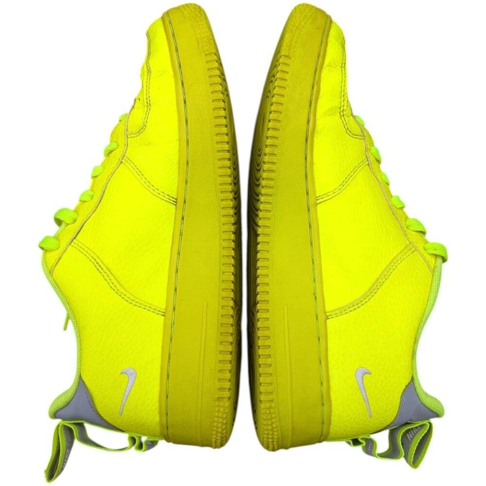 Nike Air Force 1 LV8 Utility Volt Sneakers Size 7Y AR1708-700‎ Neon Green Shoes - Picture 2 of 10